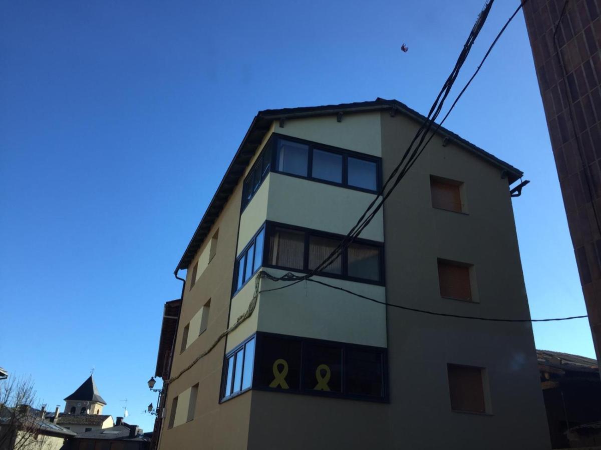 Apartament Central Amb Terrassa Alp Exterior photo